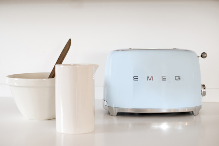 SMEG TSF01PBEU Hellblau produkt in gebrauch