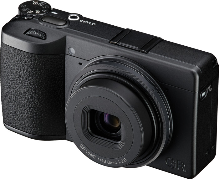 Ricoh GR IV Monochrome vorne