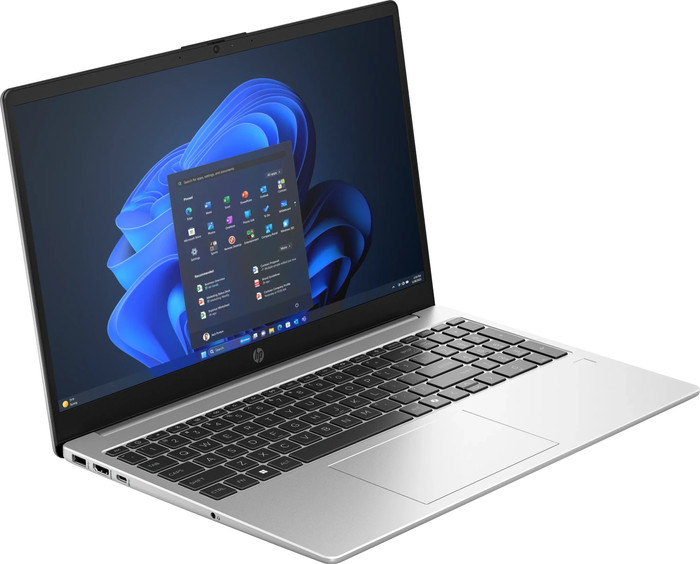 HP 250R G10 - 15,6" - Intel Core 5 - 16GB RAM/512GB SSD vorne