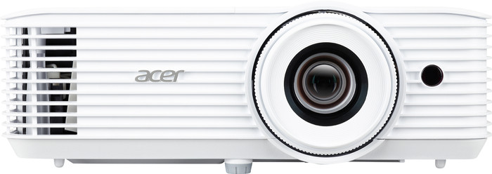 Acer H6815P vorne