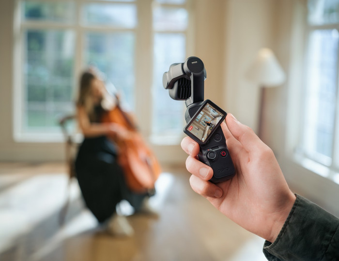 DJI Osmo Pocket 4P (Pro) Creator Combo produkt in gebrauch
