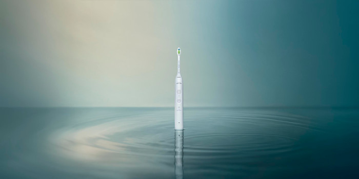 Philips Sonicare 4100 Series HX4044/41 Weiß produkt in gebrauch