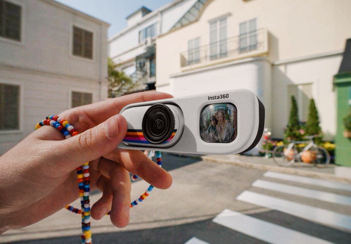 Insta360 GO 3S Retro-Bundle Weiß 128 GB produkt in gebrauch
