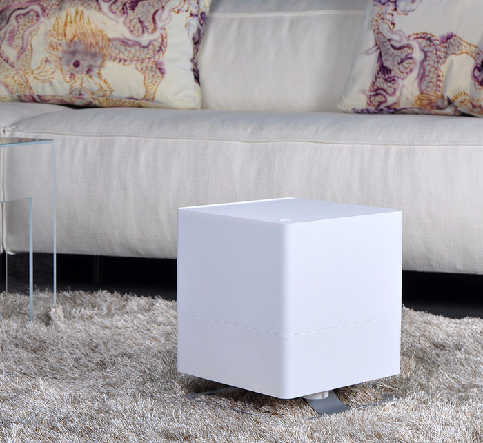 Stadler Form Oskar White right side