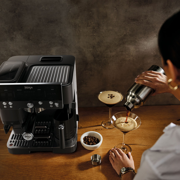 Ninja Luxe Cafe Premier ES601EUBK produkt in gebrauch