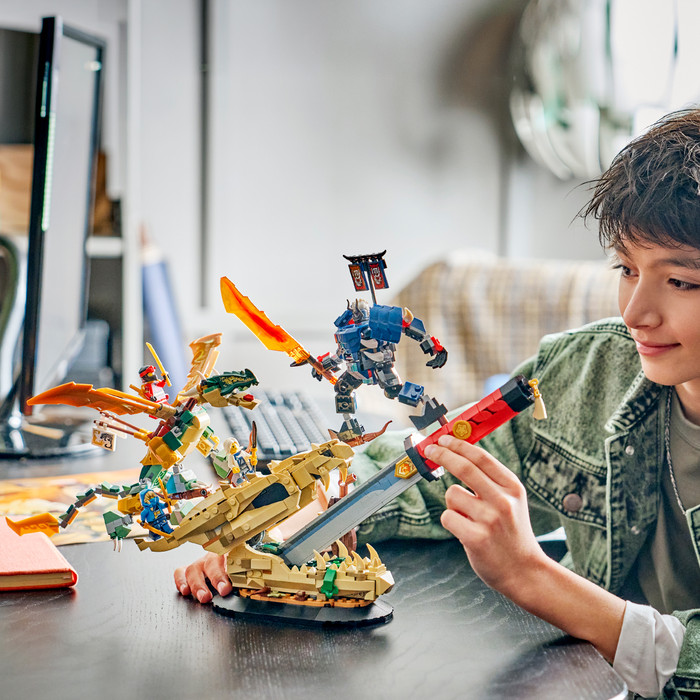 LEGO Ninjago Showdown auf der Drachenklinge 71871 produkt in gebrauch
