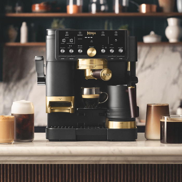 Ninja Luxe Café Pro ES771EUBK David Beckham Limited Edition produkt in gebrauch