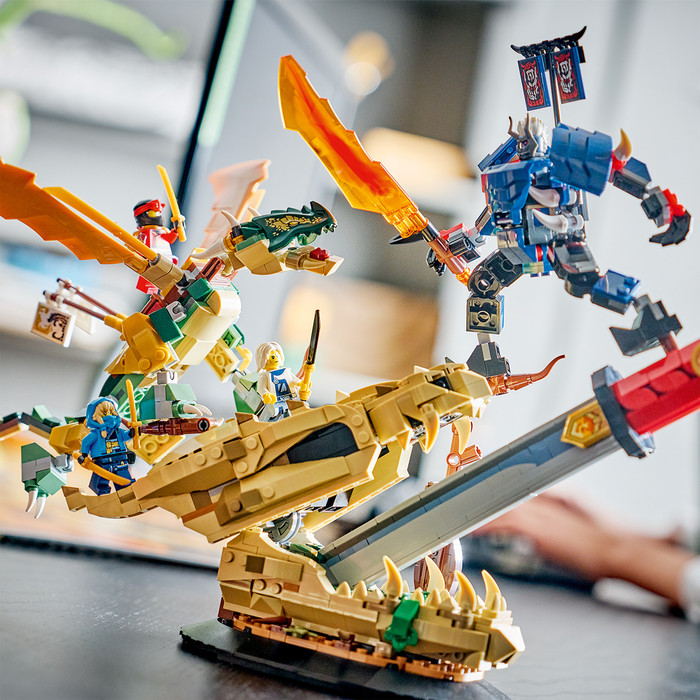 LEGO Ninjago Showdown auf der Drachenklinge 71871 produkt in gebrauch