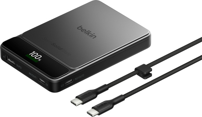 Belkin Powerbank 10.000 mAh mit Schnellladefunktion 45 Watt Schwarz vorne