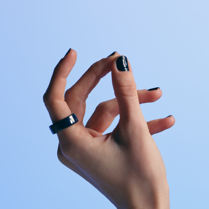 Oura Ring 4 Ceramic Size 5 Cloud visual supplier