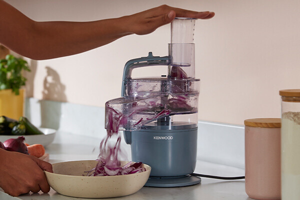 Kenwood Multipro Go FDP23.380GY Storm Blue product in use