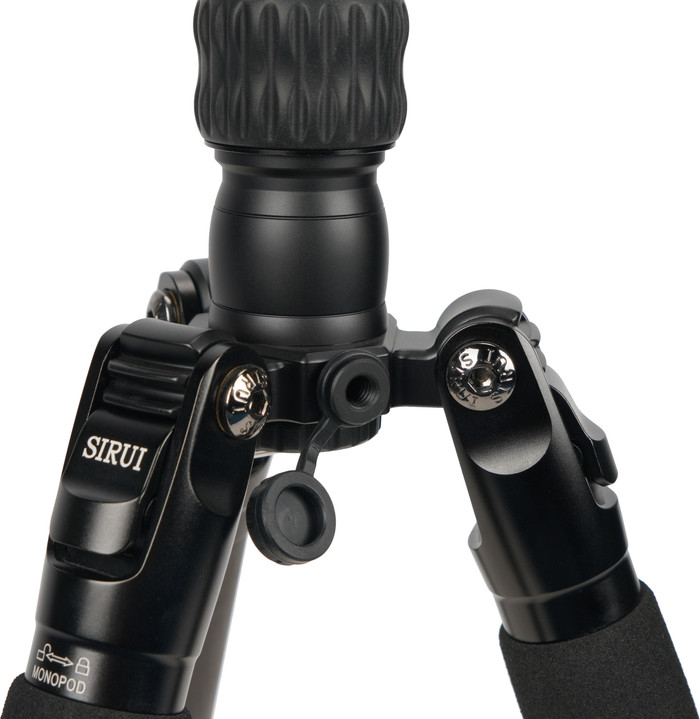 Sirui Traveller VC tripod detail