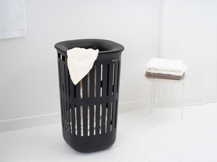 Brabantia Collect-It Wäschekorb 55 Liter - 2er-Set - Black produkt in gebrauch