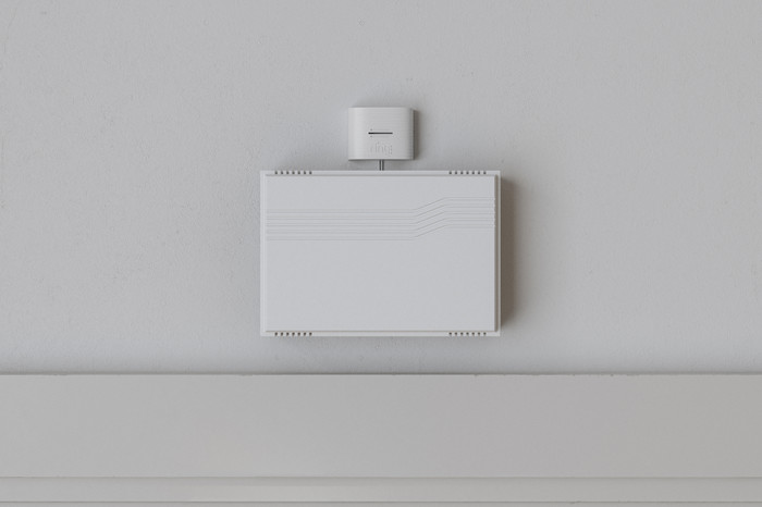 Ring Kabelgebundene Videotürklingel Plus + Chime Plus produkt in gebrauch