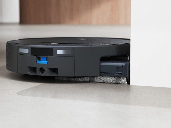 ECOVACS DEEBOT T80S OMNI product in use