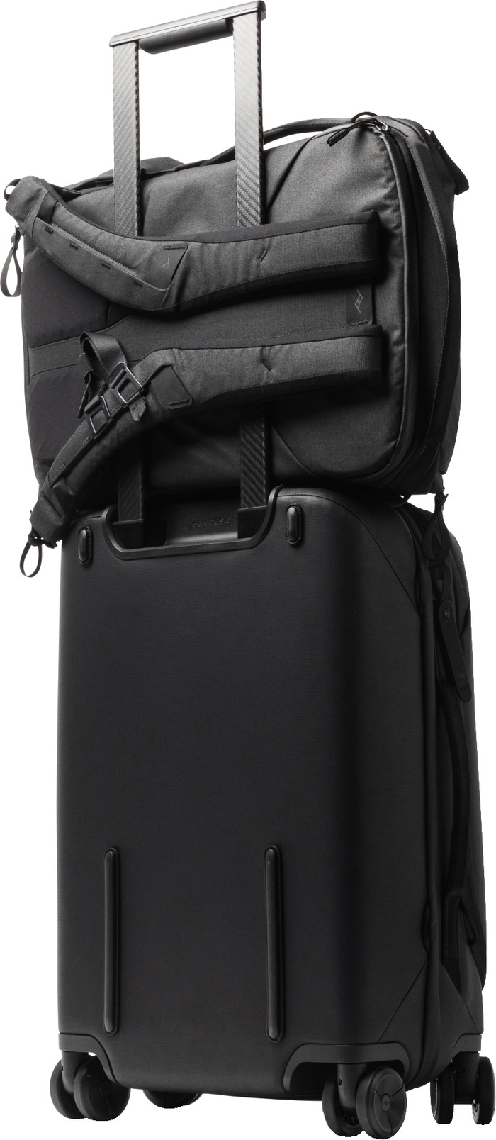 Peak Design Roller Pro Carry-On Black rechte seite