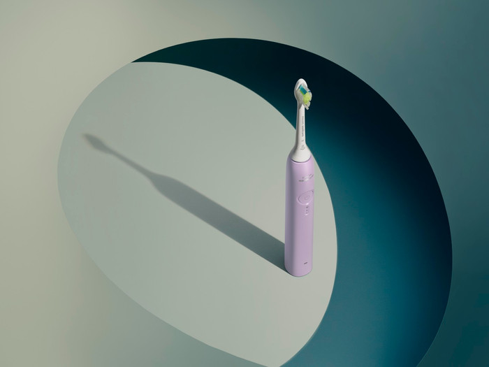 Philips Sonicare 3100 Series HX4033/27 Kräftiges Lila produkt in gebrauch
