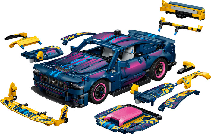 LEGO Technic Ford Mustang GT Auto aus der Tuning-Werkstatt 42236 Main Image
