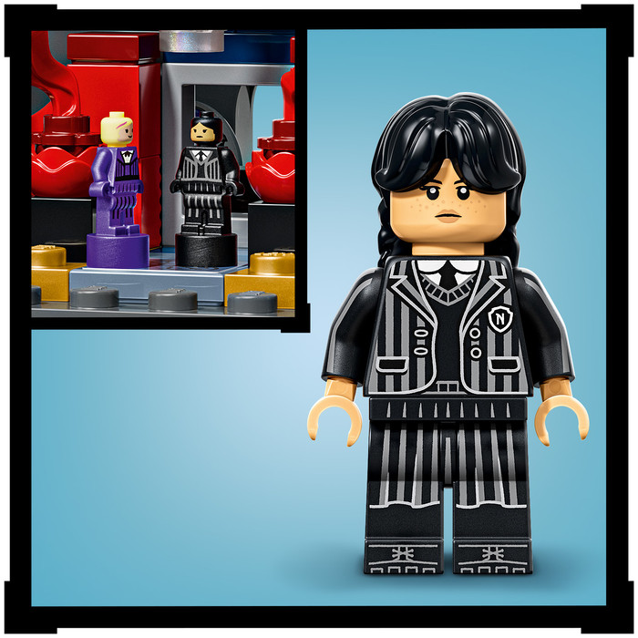 LEGO Wednesday Nevermore Academy 76788 detail