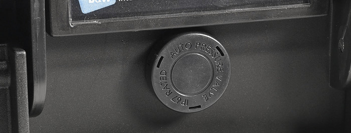 B&W type 1000 Black with Pick 'n Pluck Foam top