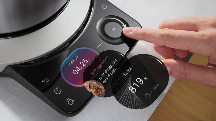 Bosch Serie 8 MUMS8ZS22 Schwarz produkt in gebrauch