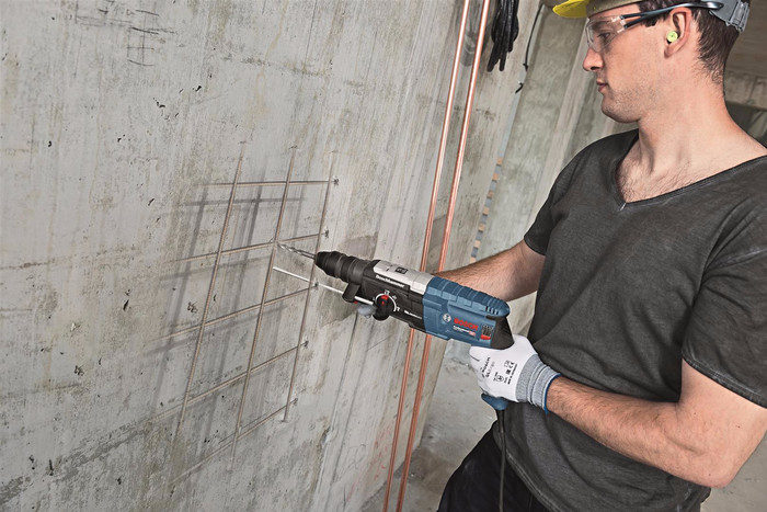 Bosch Professional GBH 2-28 F produkt in gebrauch
