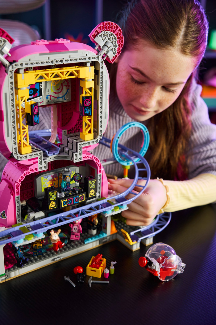 LEGO Fortnite Rave Cave 77082 product in use