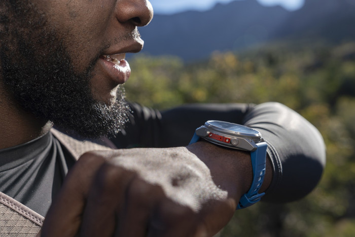 Garmin Fenix 9 Pro Schwarz LTE 51 mm produkt in gebrauch