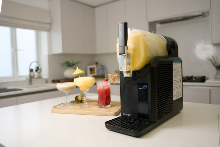 Seeger SuperSlush Frozen Drink Maker 2L produkt in gebrauch