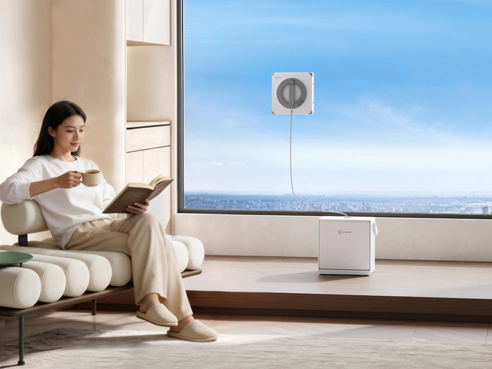 Ecovacs WINBOT W2S Pro Omni product in use
