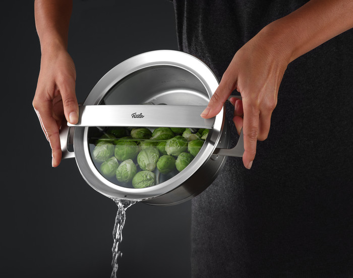 Fissler Phi Collection Topfset 5-teilig + Kasserolle produkt in gebrauch