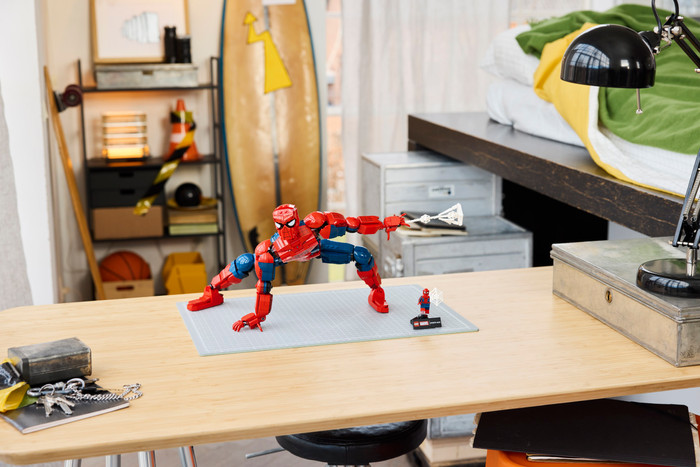 LEGO Marvel Spider-Man Hero Figure 76346 product in use