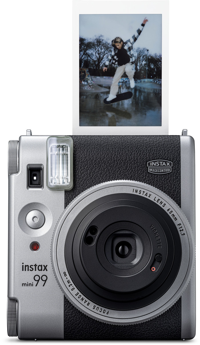 Fujifilm Instax Mini 99 Silber produkt in gebrauch