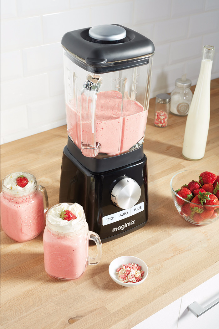 Magimix Power Blender 4 Schwarz produkt in gebrauch