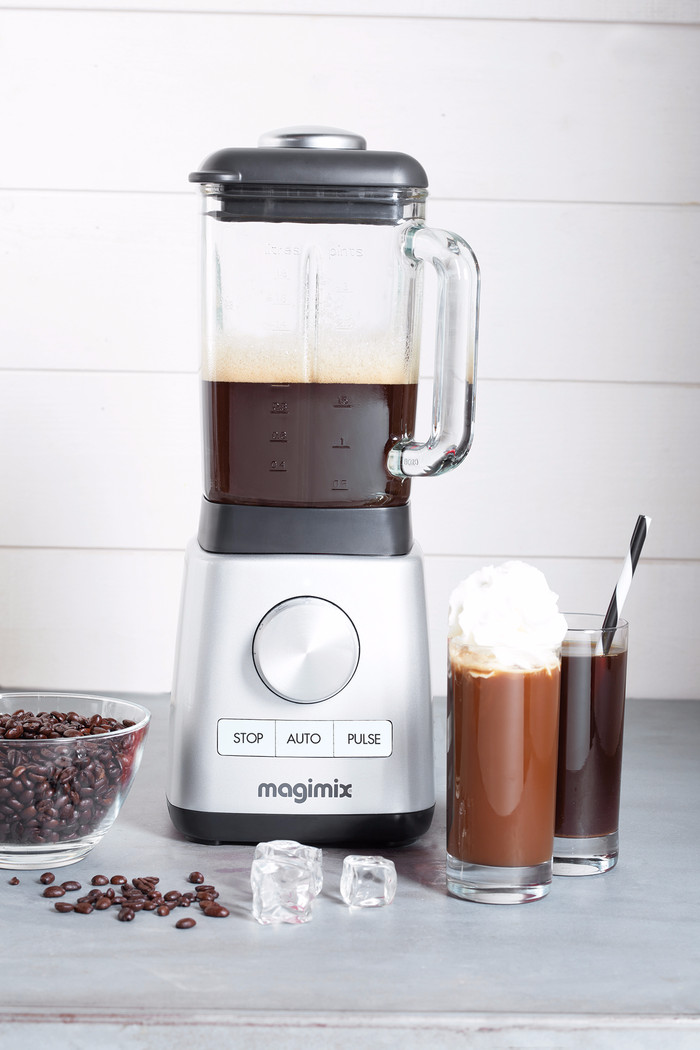 Magimix Power Blender 4 Matte Chrome product in use
