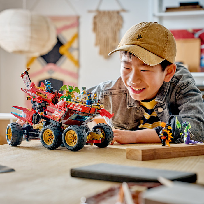 LEGO Ninjago Wüstensegler 71869 produkt in gebrauch