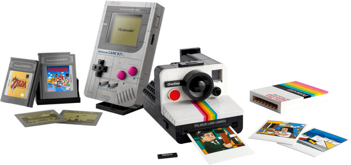 LEGO Retro Gadgets Set 21345 + 72046 Main Image