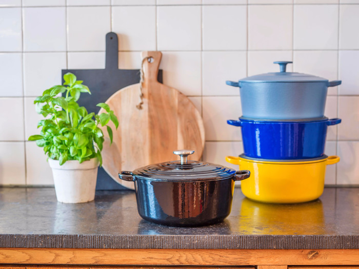 BK Bourgogne Dutch Oven 24cm Jet Black product in use