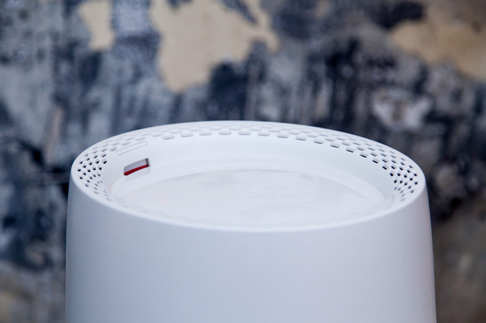 Duux Ovi product in use