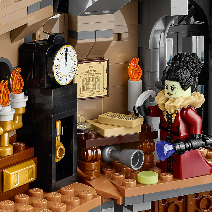 LEGO Icons Bürgermeistervilla 11383 produkt in gebrauch