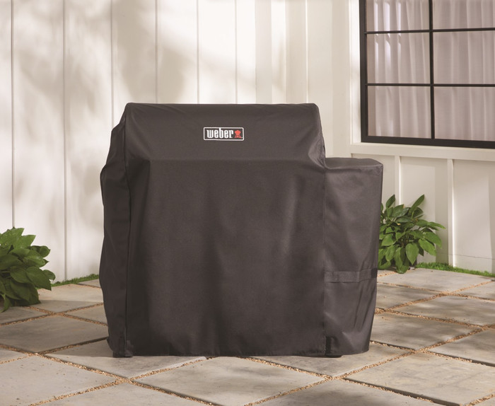 Weber Premium Cover for Searwood XL product in use