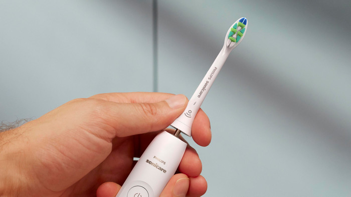 Philips Sonicare InterCare HX9006/87 Weiß (6 Stück) produkt in gebrauch