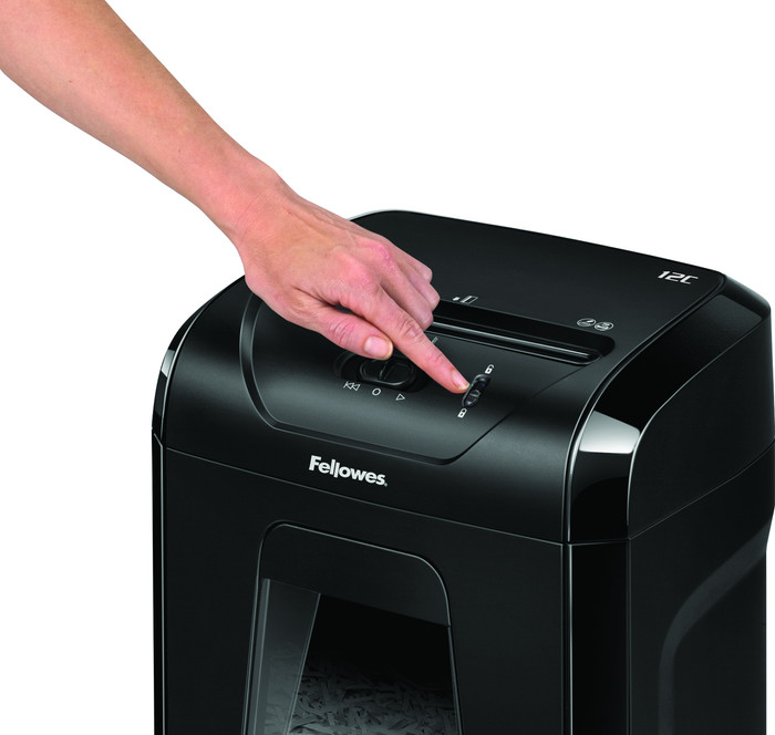 Fellowes Powershred 12C produkt in gebrauch