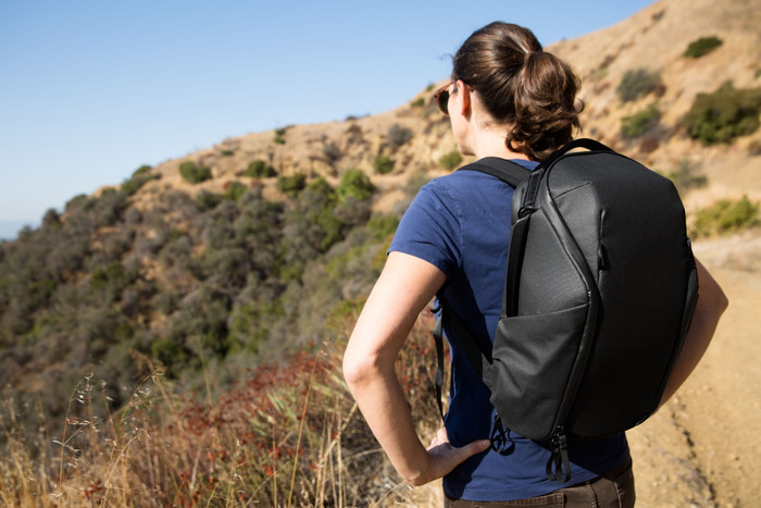 Peak Design Everyday Backpack 15L Zip v3 Black produkt in gebrauch