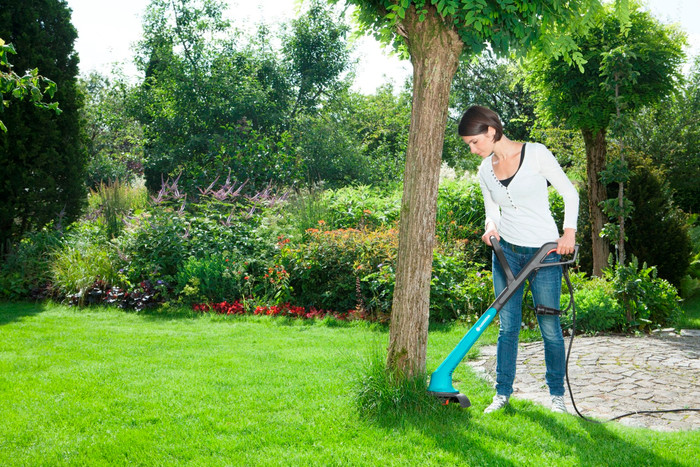 Gardena SmallCut 300/23 produkt in gebrauch