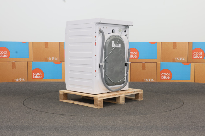 AEG L9WEF80690 - 9/6 kg 