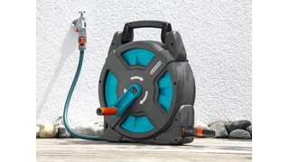 Garden hose reel