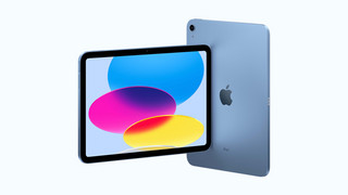 The Apple iPad 10th gen 2022 Blue, front and back