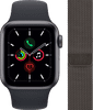 Apple Watch SE 44 mm Space Grau Aluminium mit nachtblauem Sportarmband + Milanaise-Armband