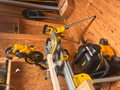 DEWALT DWS780-QS + Underframe (Image 2 of 14)